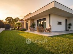 Villa in Via A. Guglielmetti