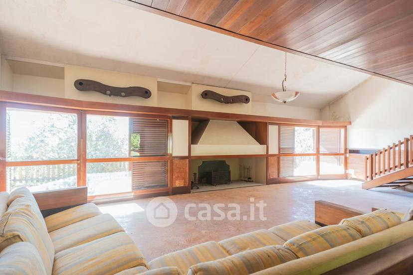 Villa in Via Per Bregazzana — foto 26 di 40