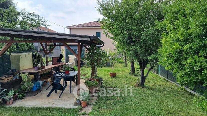 Trilocale in Via Don R. Colombo 4 — foto 12 di 29