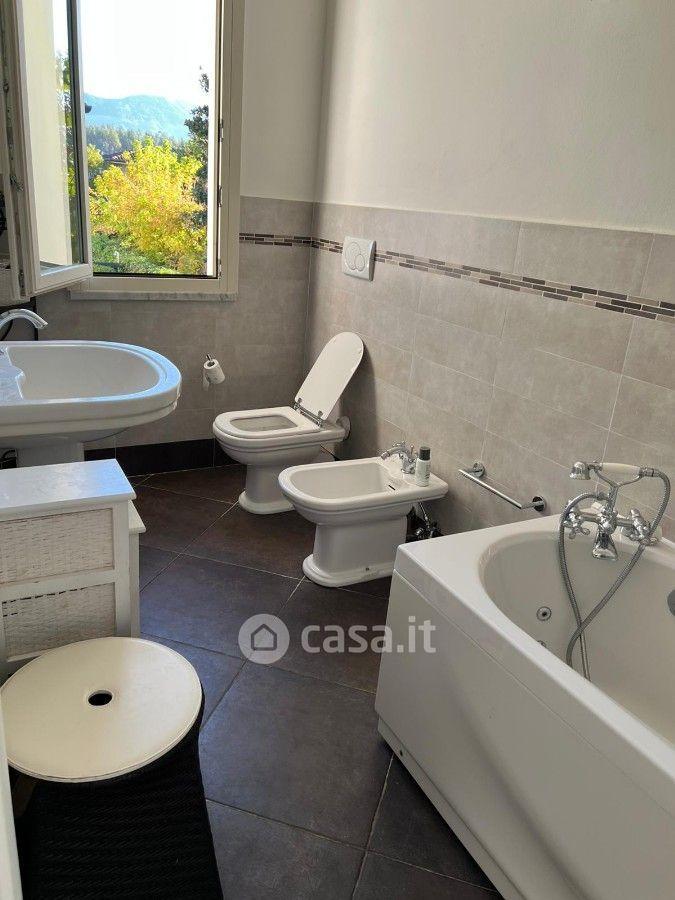 Villa in Via Giuseppe Viner — foto 17 di 36