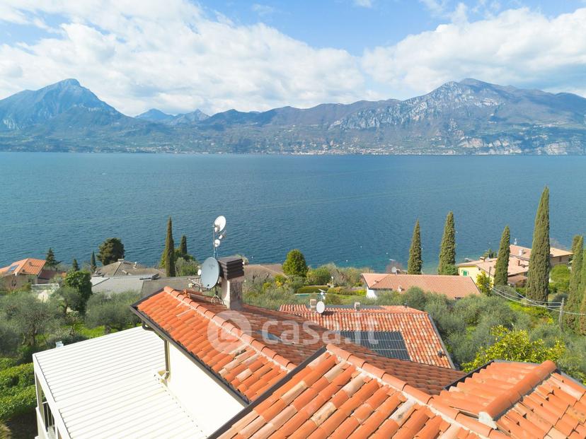 Villa in Via Alessandro Manzoni — foto 3 di 53
