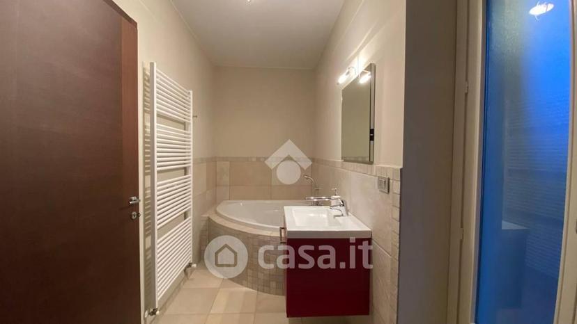 Trilocale in Via Don Orione 16 — foto 12 di 19