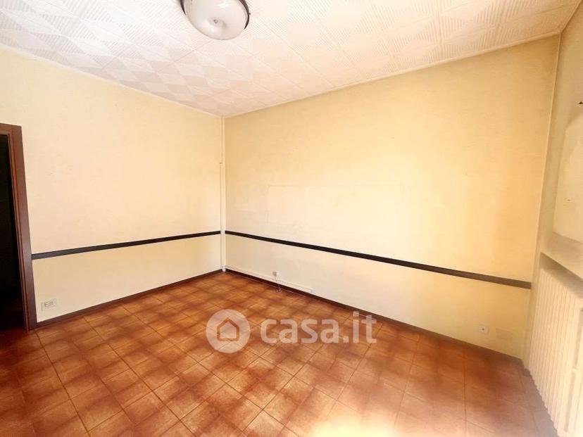 Quadrilocale in Via B. Luini 3 — foto 4 di 8