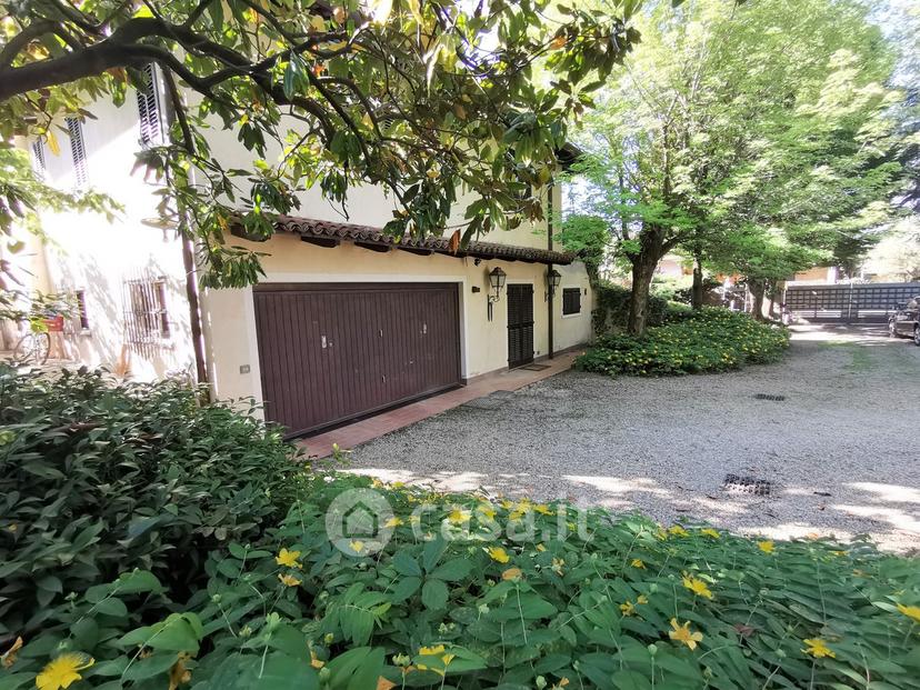 Villa in Via Moncenisio 8 — foto 72 di 72