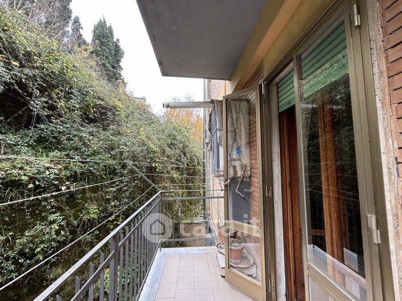 Trilocale in Via Adinolfi 13 — foto 18 di 19