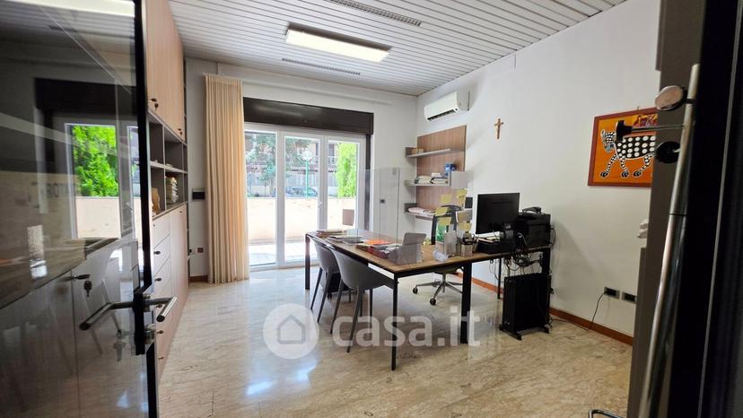 Appartamento in Via Donato Bramante 19 — foto 31 di 52