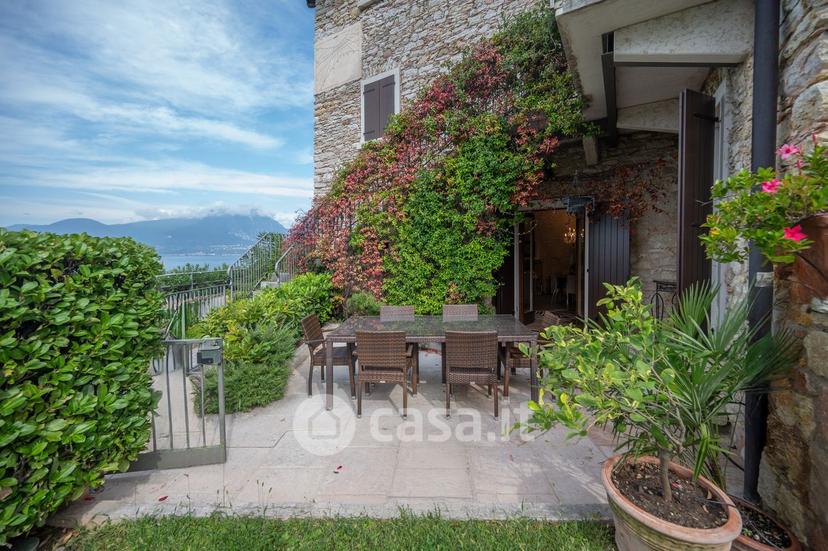 Quadrilocale in Viale Fratelli Lavanda 3 — foto 17 di 36