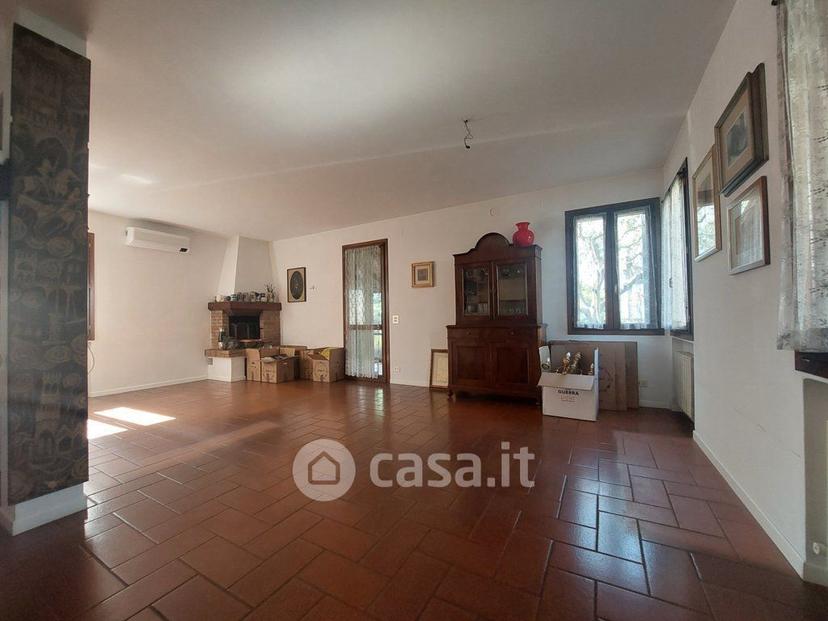 Villa in Via Miranese 11 — foto 37 di 38