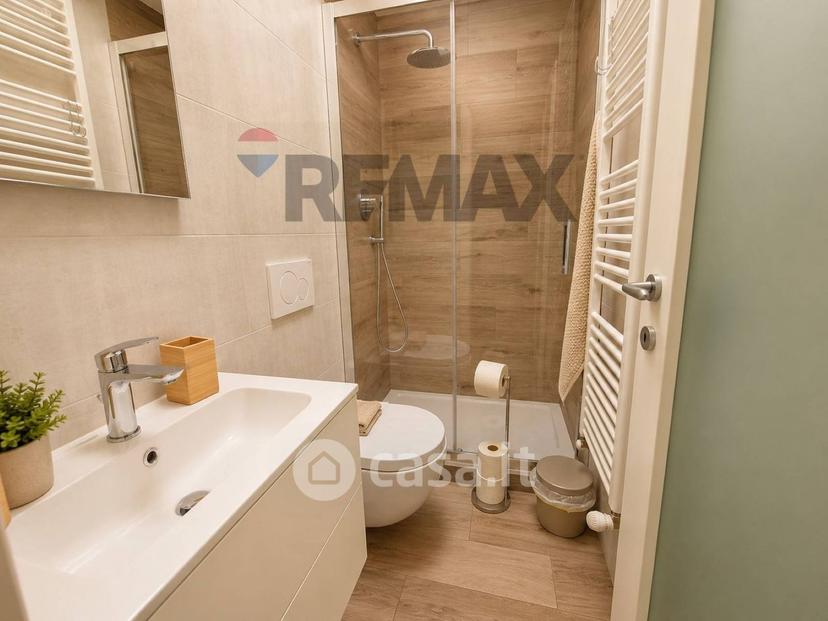 Trilocale in Via Fratelli Scavini 500 — foto 20 di 23