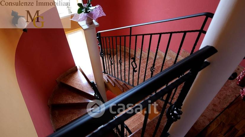Villa in Via Madonna — foto 15 di 19