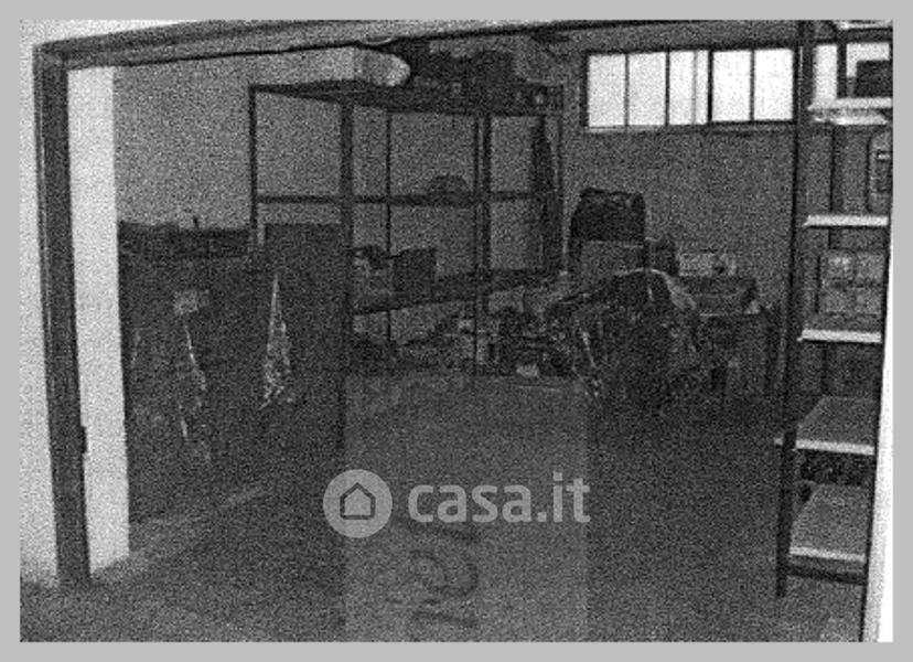 Appartamento in Via Felice de Stefano — foto 28 di 36