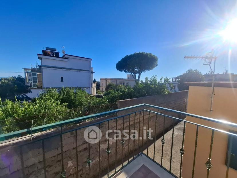 Bilocale in Via Posillipo — foto 21 di 21