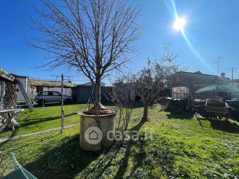 Casa indipendente in Via del Risorgimento 42 — foto 11 di 41