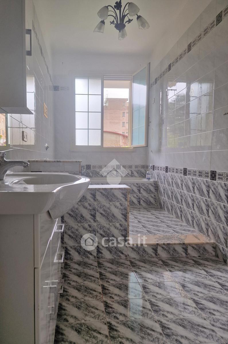 Trilocale in Via Messina 16 — foto 18 di 21