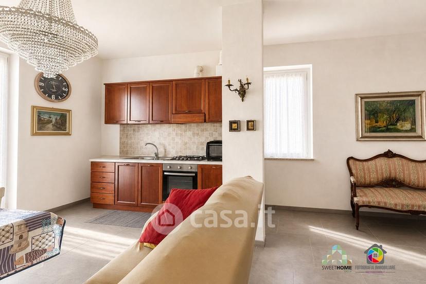 Quadrilocale in Via Conte Paolo Taverna — foto 7 di 33