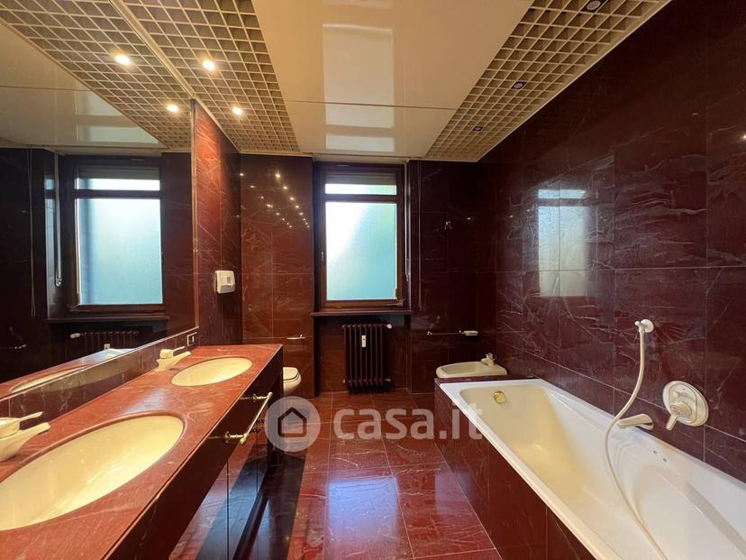 Appartamento in Strada dei Tadini 71 — foto 54 di 75