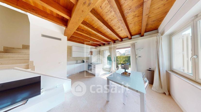 Villa in Via Atleti Azzurri d'Italia 19 — foto 29 di 34