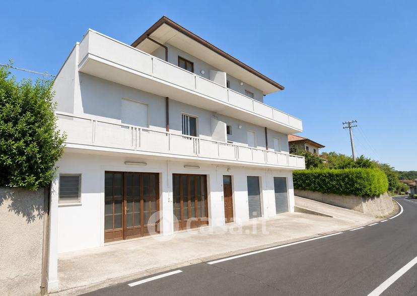Appartamento in Via Salino — foto 10 di 24