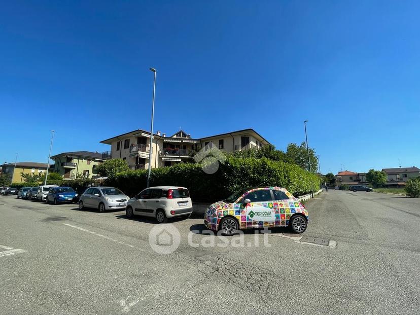 Trilocale in Via Enrico de Nicola 11 — foto 76 di 83