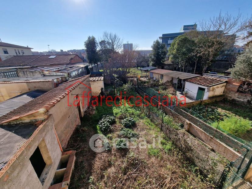 Appartamento in Via Ugo Foscolo — foto 20 di 30