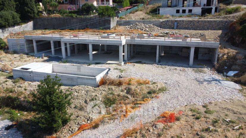 Villa in Via dei Colli 120 — foto 18 di 28