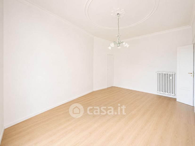 Bilocale in Viale Regina Giovanna 38 — foto 8 di 23