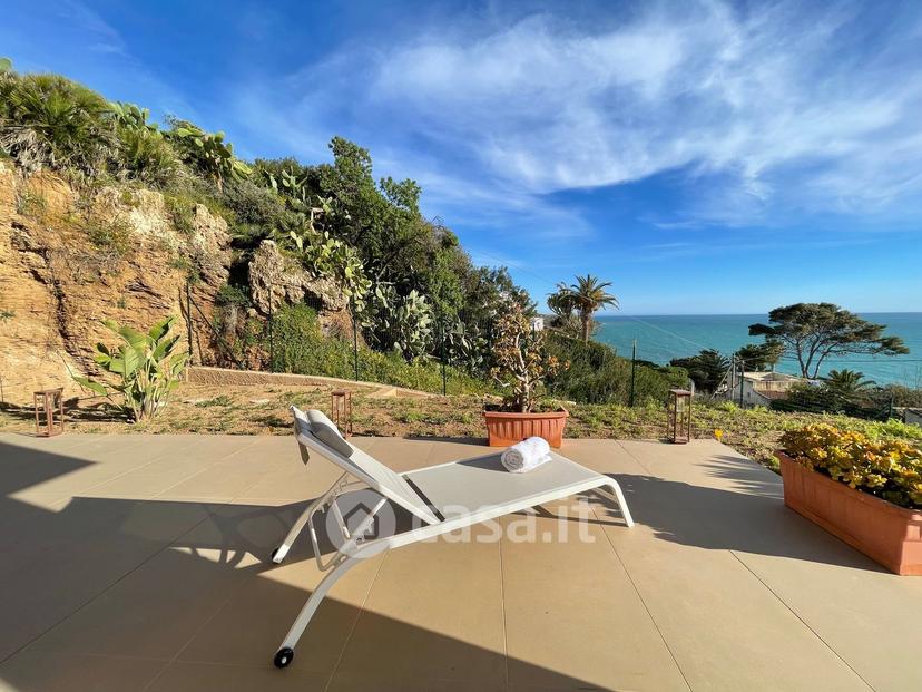 Villa in Via Caio Duilio — foto 15 di 45
