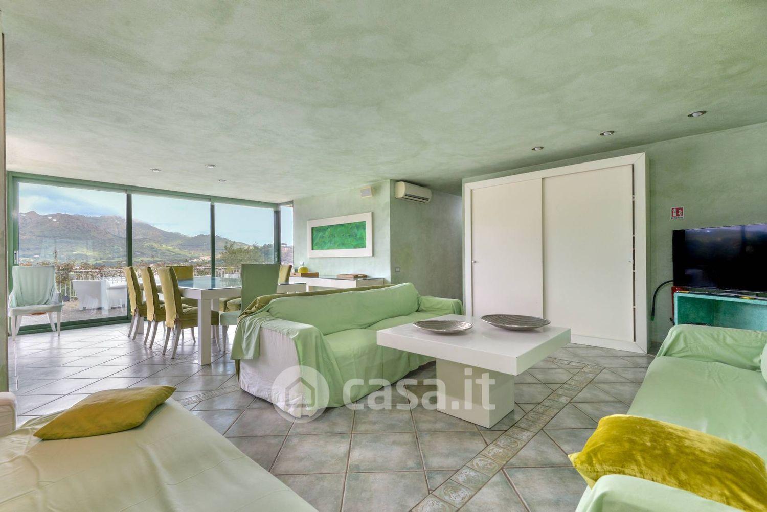 Villa in Località Naregno