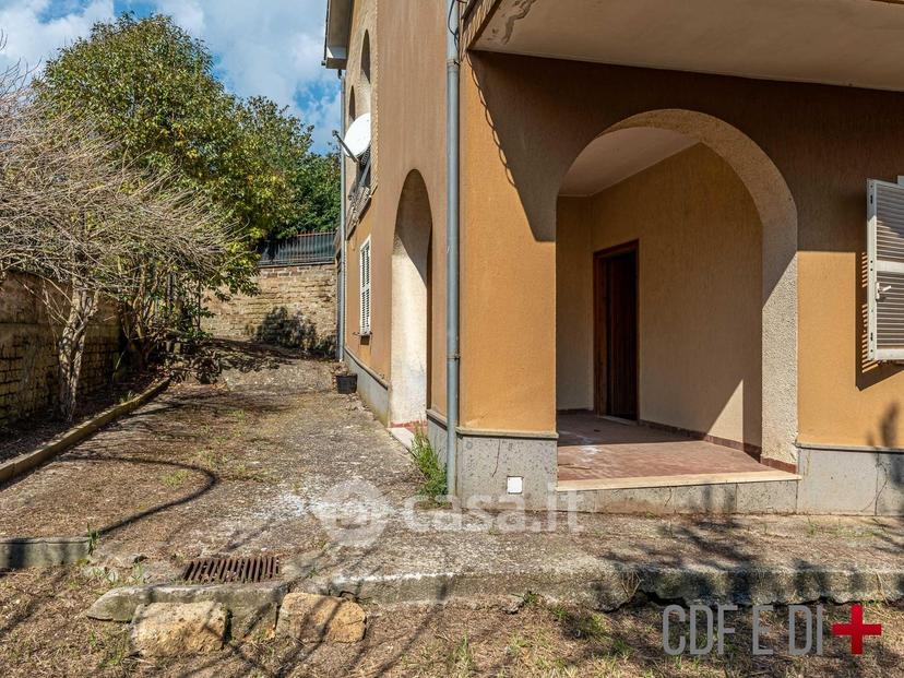 Villa in Via del Cerqueto — foto 4 di 65
