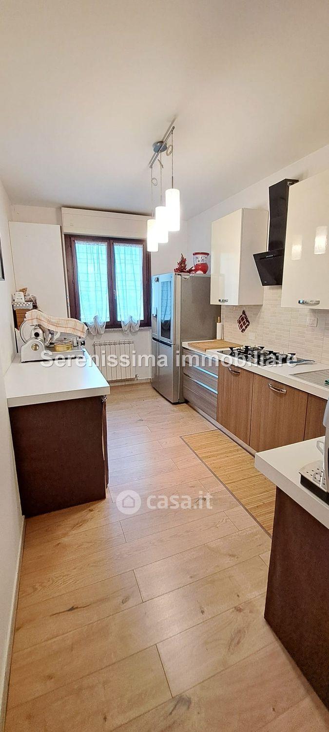 Quadrilocale in Via Enrico Berlinguer — foto 21 di 27