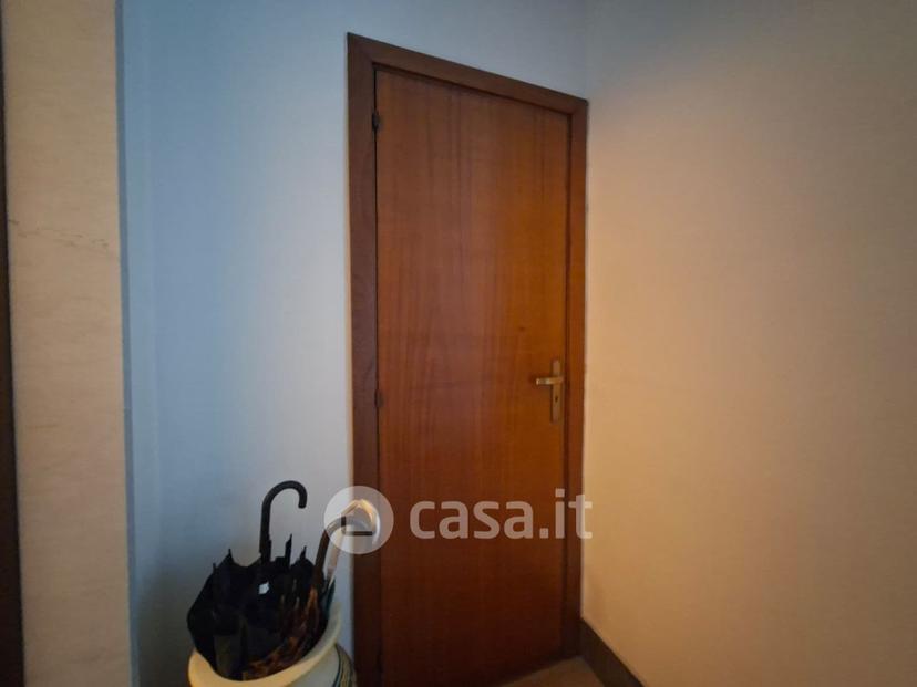 Trilocale in Via Martiri di Bellona 14 — foto 6 di 30