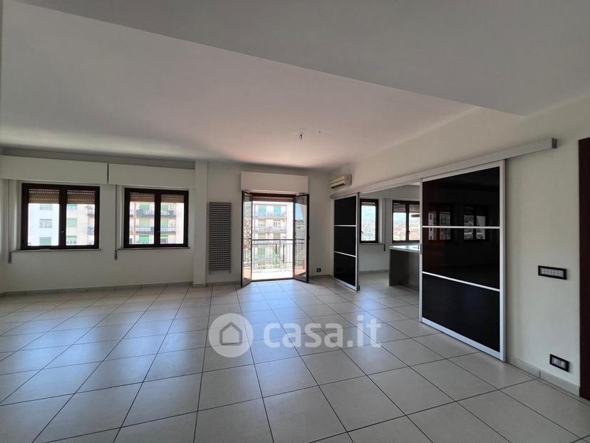 Quadrilocale in Via Leonardo da Vinci 243 — foto 20 di 26