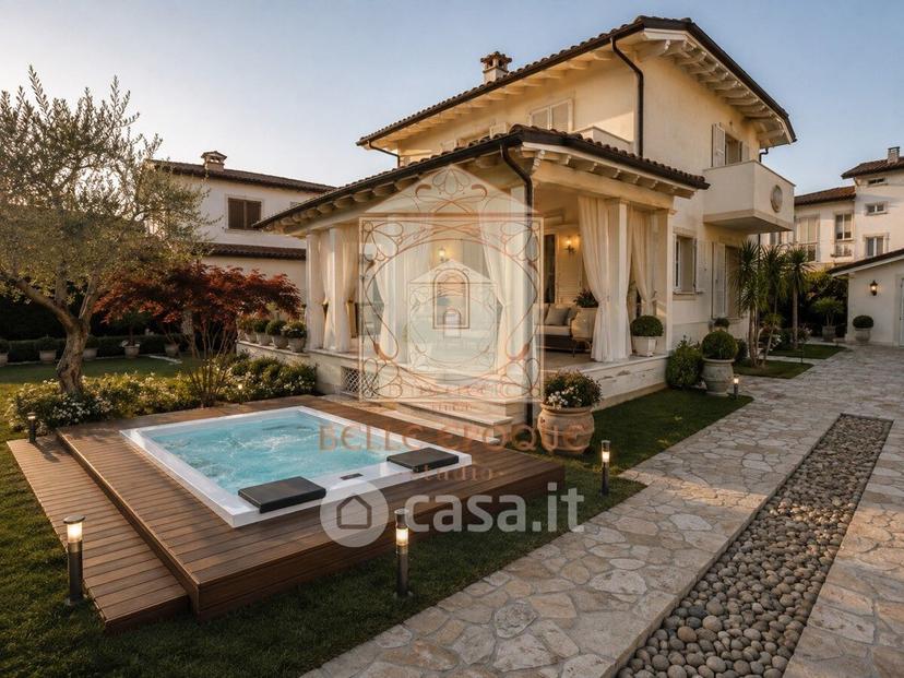 Villa in Via Massaua 70 — foto 18 di 24