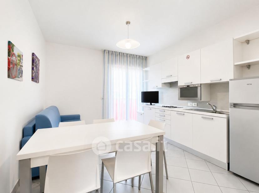 Trilocale in Giosuè Carducci 6 — foto 9 di 33