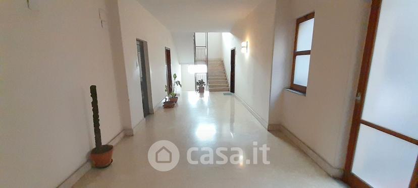 Appartamento in Via Fratelli Cairoli 121 — foto 2 di 30