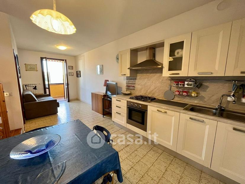 Quadrilocale in Viale Giacomo Leopardi — foto 8 di 16