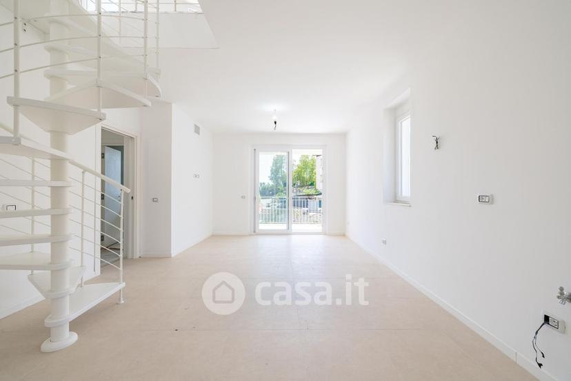 Quadrilocale in Via Goffredo Mameli 37 — foto 32 di 38