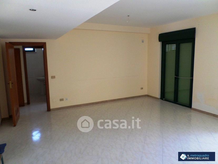 Quadrilocale in Via San Lorenzo — foto 21 di 26