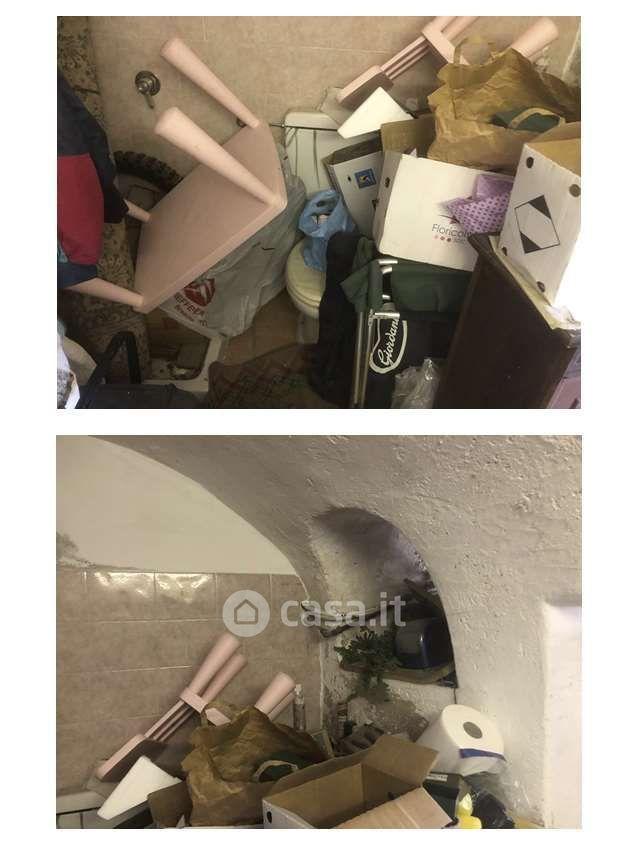 Trilocale in Via Gazzolo 14 — foto 25 di 25