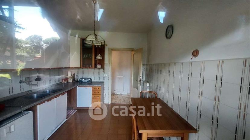 Appartamento in Via Liguria — foto 10 di 25
