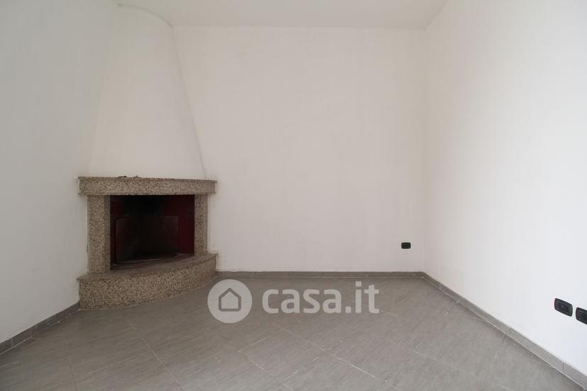 Trilocale in Via Udine 35 — foto 16 di 33