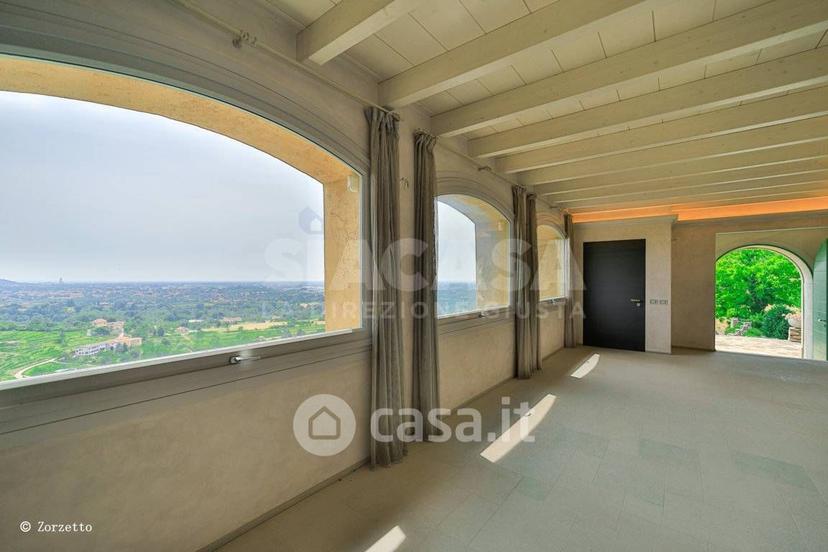 Villa in Via Belvedere 37 — foto 52 di 95