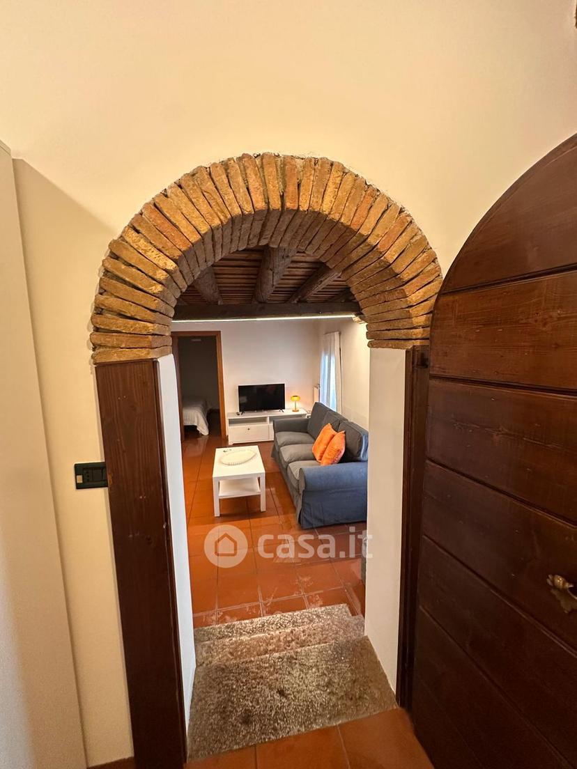 Trilocale in Via Savonarola 38 — foto 3 di 32