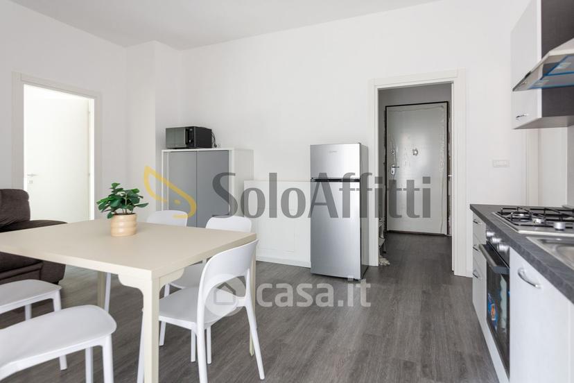 Stanza in Via Madonna delle Rose 11 — foto 13 di 22