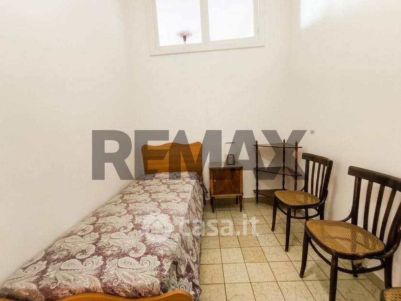 Trilocale in Via Giacomo Leopardi 82 — foto 2 di 14