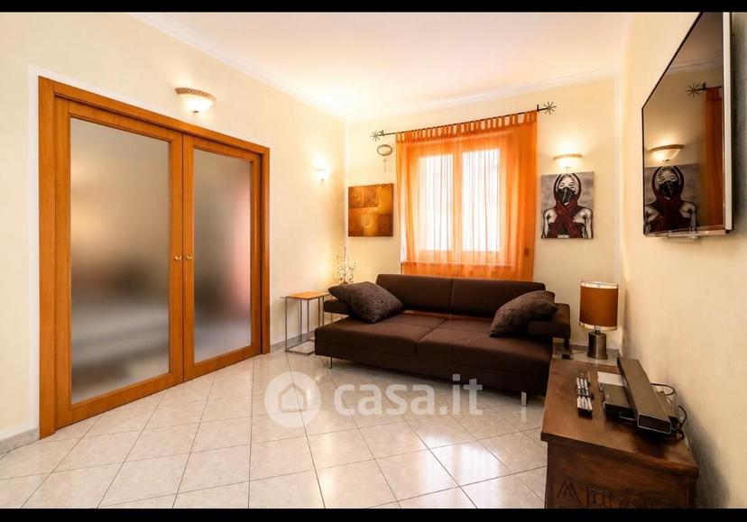 Trilocale in Via Giovanni Francesco Napione — foto 12 di 30