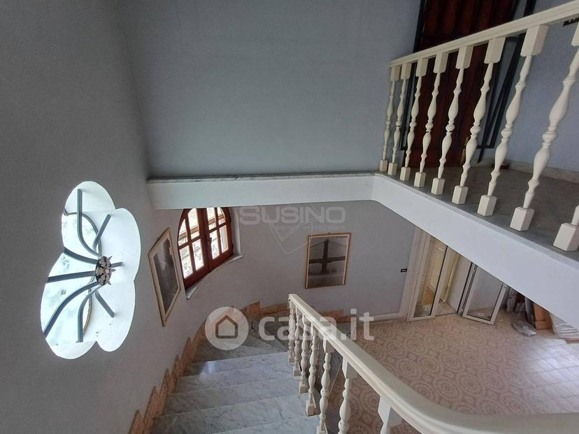 Villa in Via Clio — foto 11 di 39
