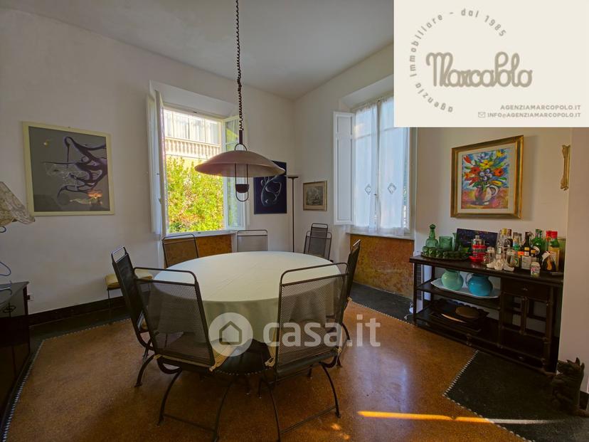 Villa in Via C. Cavour 1 — foto 21 di 30