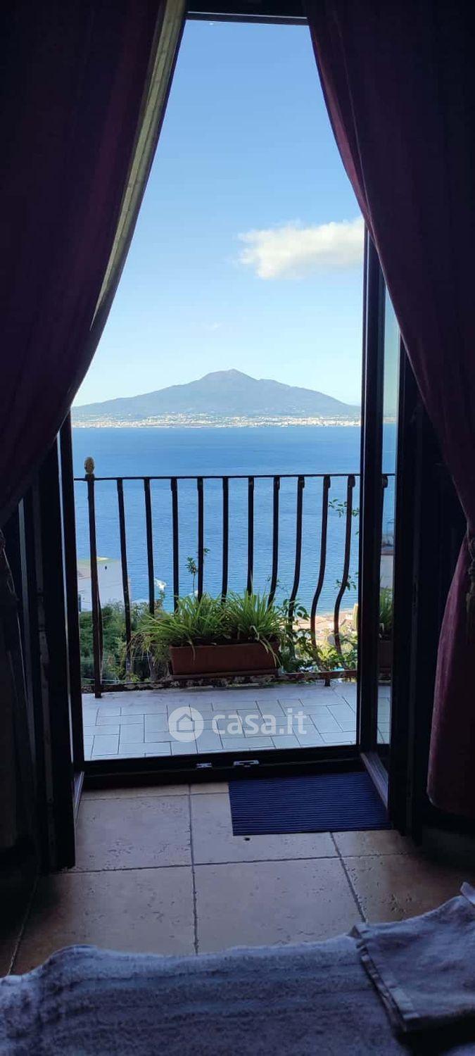 Stanza in Corso Caulino 45 — foto 3 di 16
