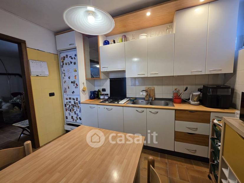 Appartamento in Via Castello — foto 9 di 36